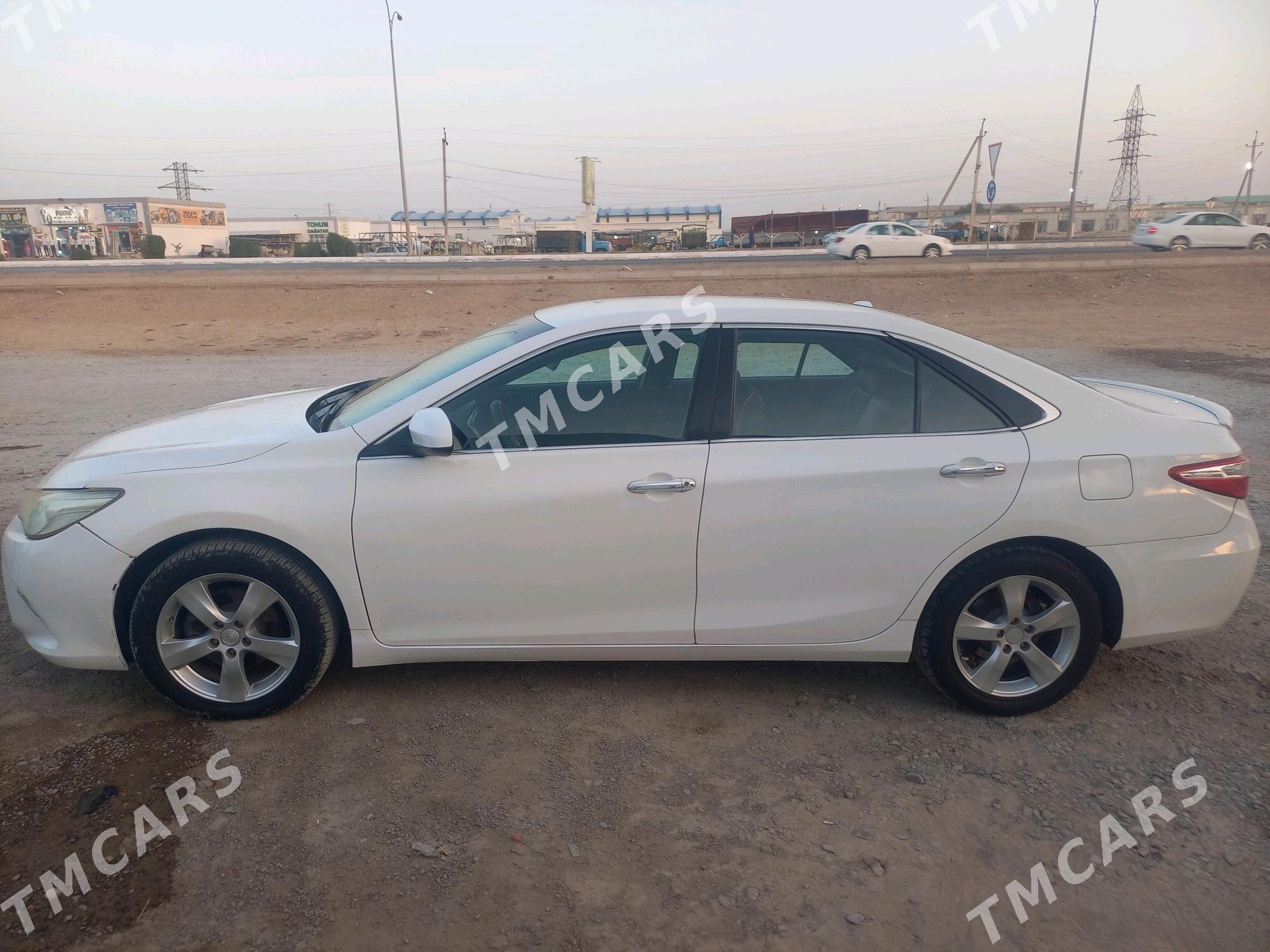 Toyota Camry 2016 - 230 000 TMT - Теджен - img 2