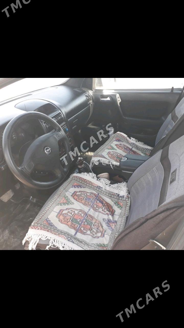 Opel Astra 1999 - 80 000 TMT - Гурбансолтан Едже - img 1