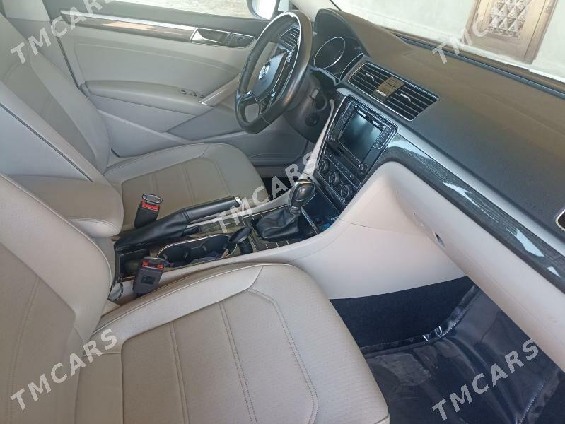 Volkswagen Passat 2018 - 300 000 TMT - Daşoguz - img 8
