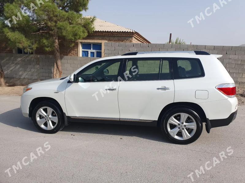 Toyota Highlander 2012 - 435 000 TMT - Ашхабад - img 9