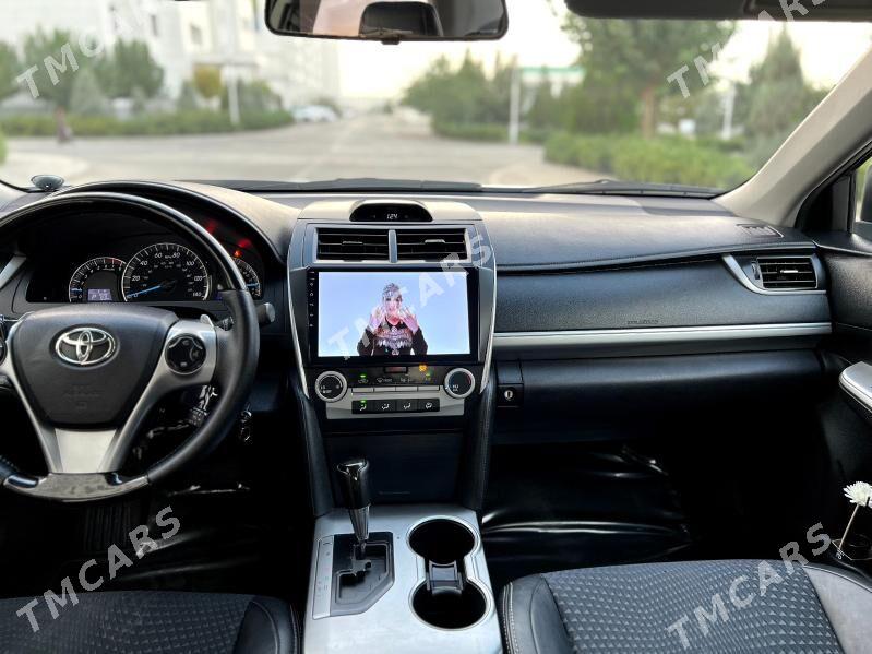 Toyota Camry 2014 - 215 000 TMT - Кëши - img 6