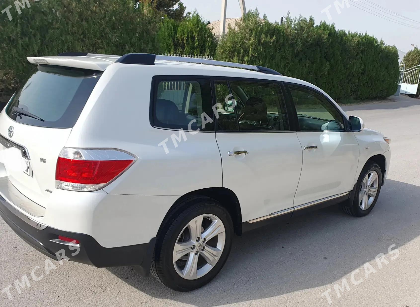 Toyota Highlander 2012 - 435 000 TMT - Ашхабад - img 3