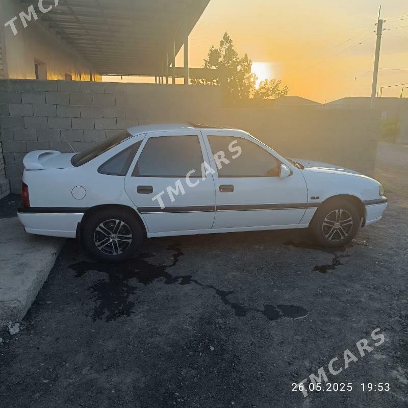 Opel Vectra 1993 - 43 000 TMT - Шабатский этрап - img 2