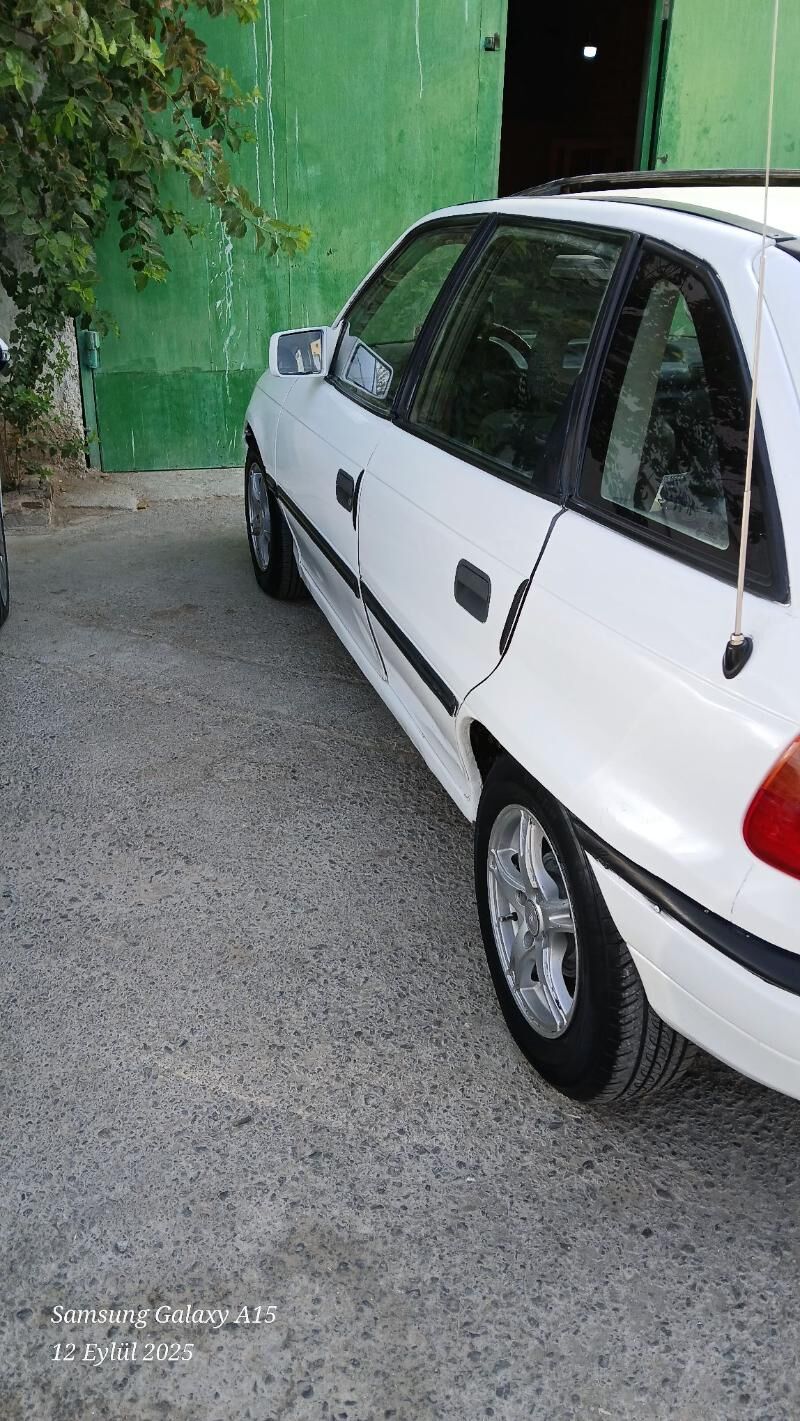 Opel Astra 1992 - 39 000 TMT - Бабадайхан - img 7