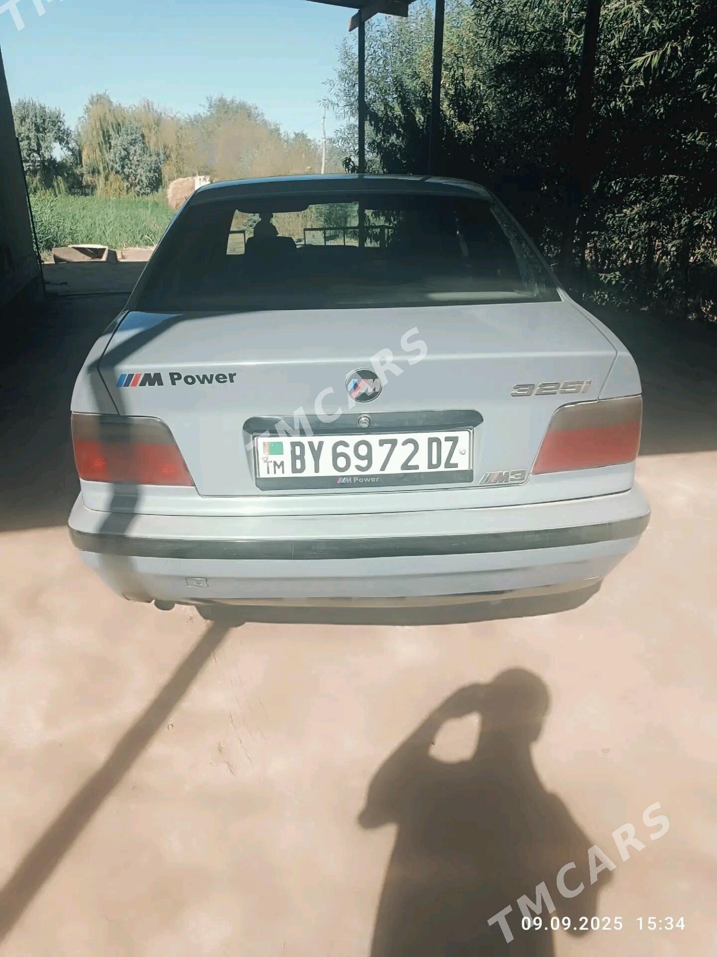 BMW 320 1992 - 40 000 TMT - етр. Туркменбаши - img 2