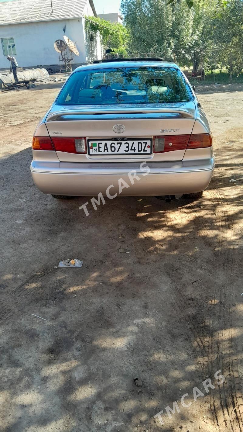 Toyota Camry 1998 - 150 000 TMT - етр. Туркменбаши - img 6