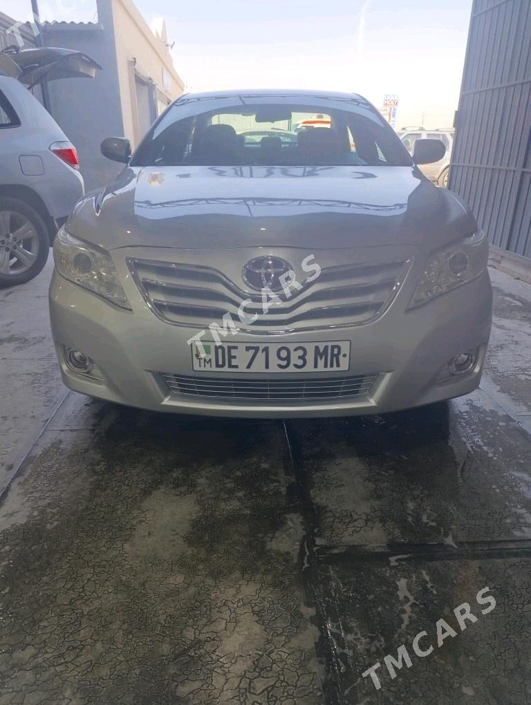 Toyota Camry 2011 - 175 000 TMT - Мары - img 2