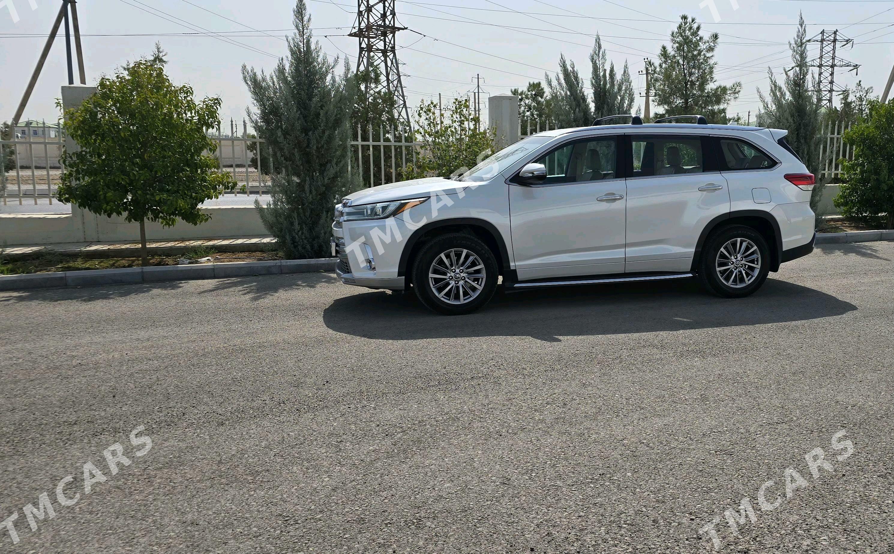 Toyota Highlander 2016 - 450 000 TMT - Ашхабад - img 2