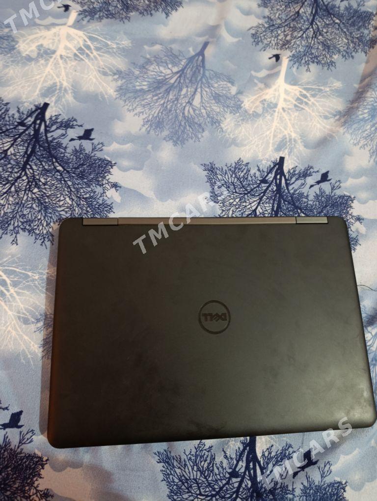 Dell - Mary - img 2