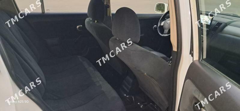 Nissan Versa 2010 - 122 000 TMT - Мир 1 - img 5