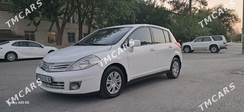 Nissan Versa 2010 - 122 000 TMT - Мир 1 - img 2