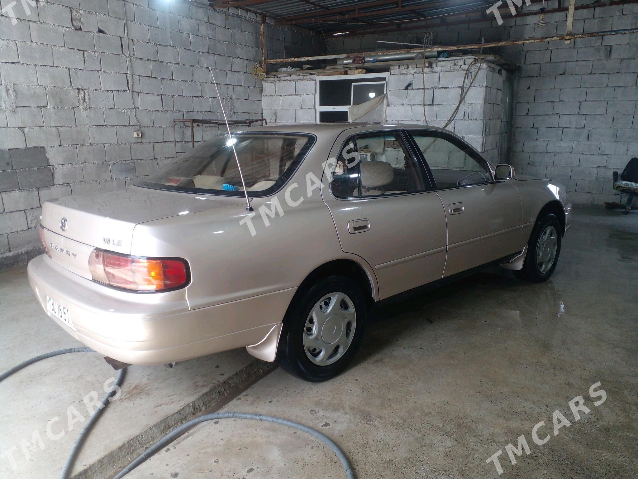Toyota Camry 1994 - 125 000 TMT - Ашхабад - img 10