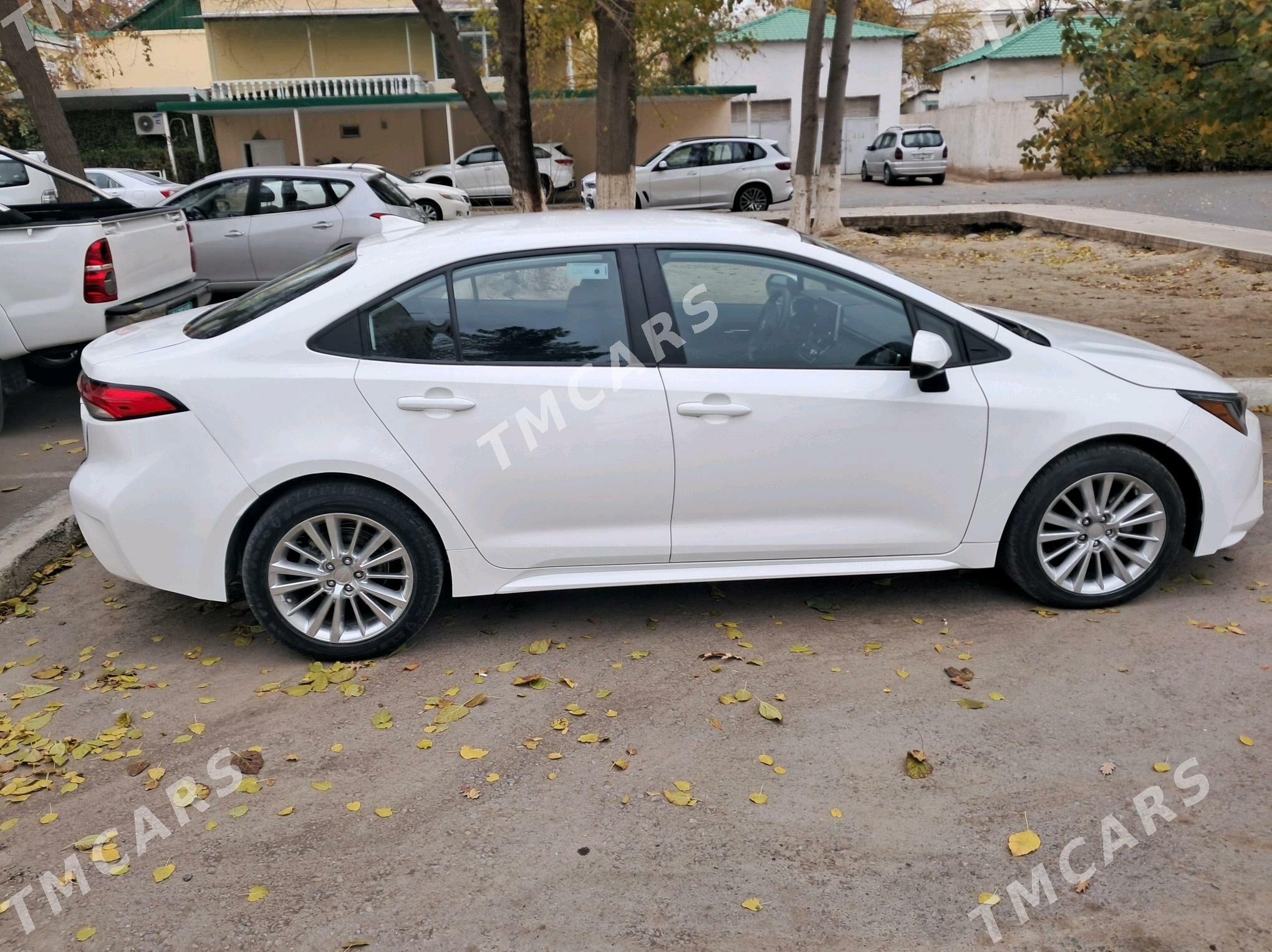 Toyota Corolla 2021 - 239 000 TMT - Ашхабад - img 2