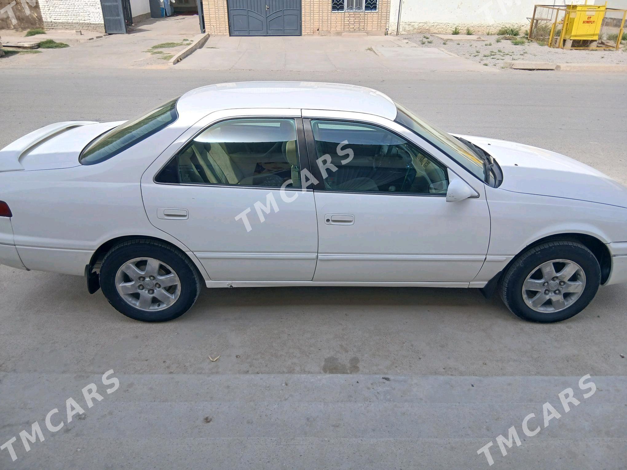 Toyota Camry 1998 - 115 000 TMT - Кака - img 4