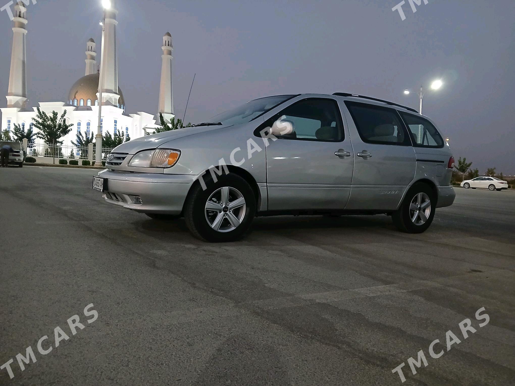 Toyota Sienna 2003 - 125 000 TMT - Sarahs - img 2