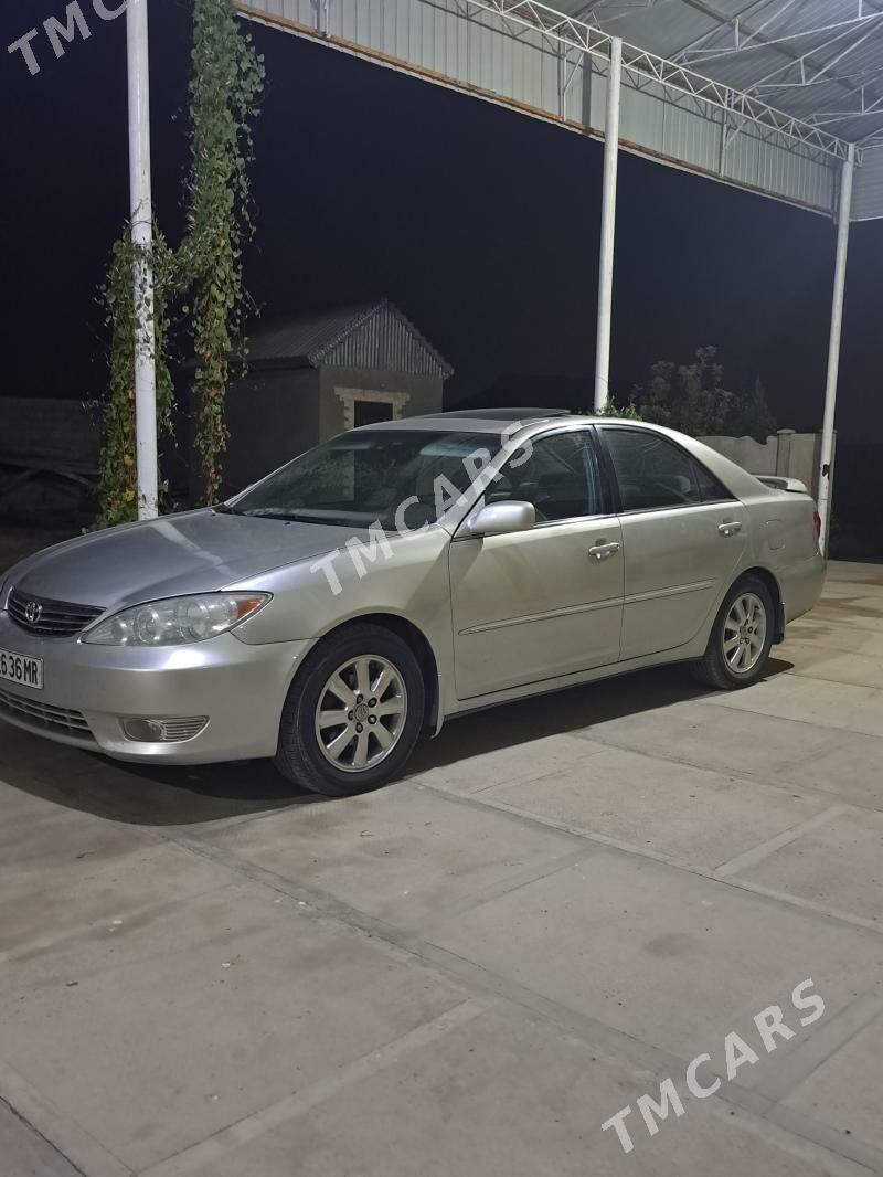 Toyota Camry 2004 - 170 000 TMT - Мары - img 4