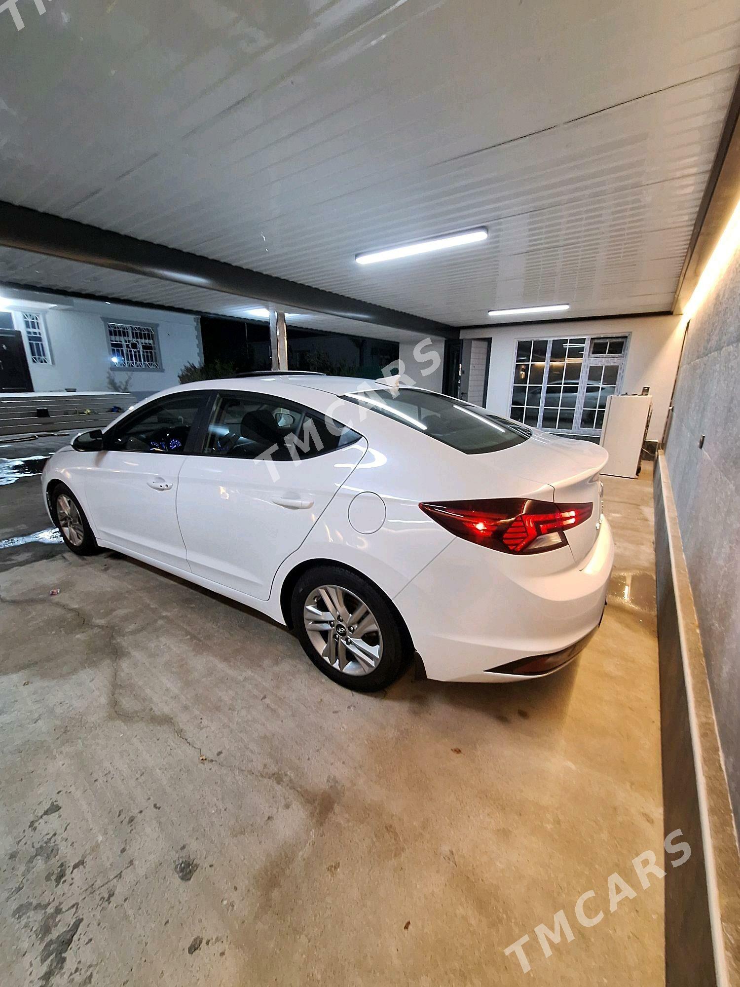 Hyundai Elantra 2019 - 235 000 TMT - Aşgabat - img 3