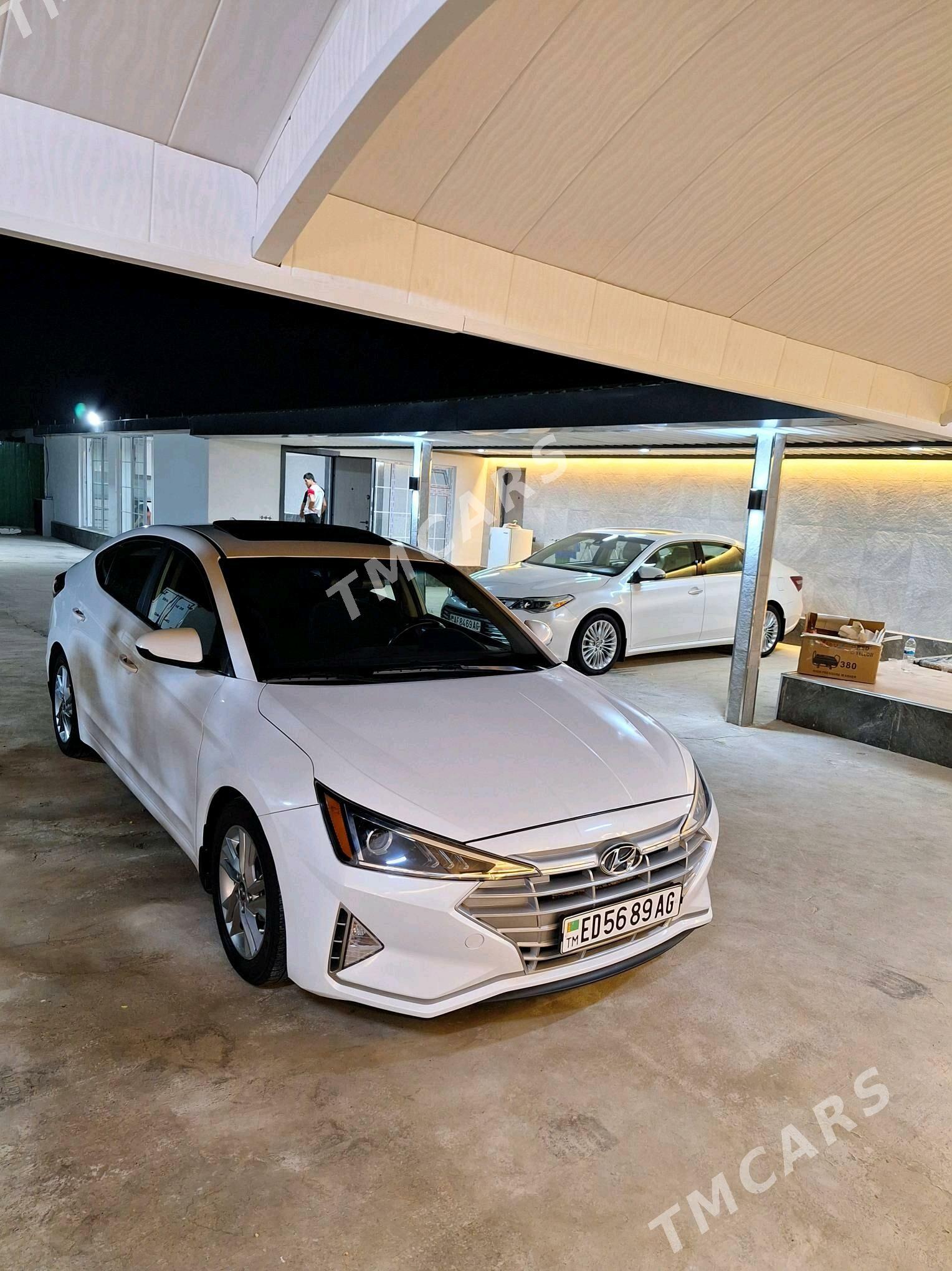 Hyundai Elantra 2019 - 235 000 TMT - Aşgabat - img 8