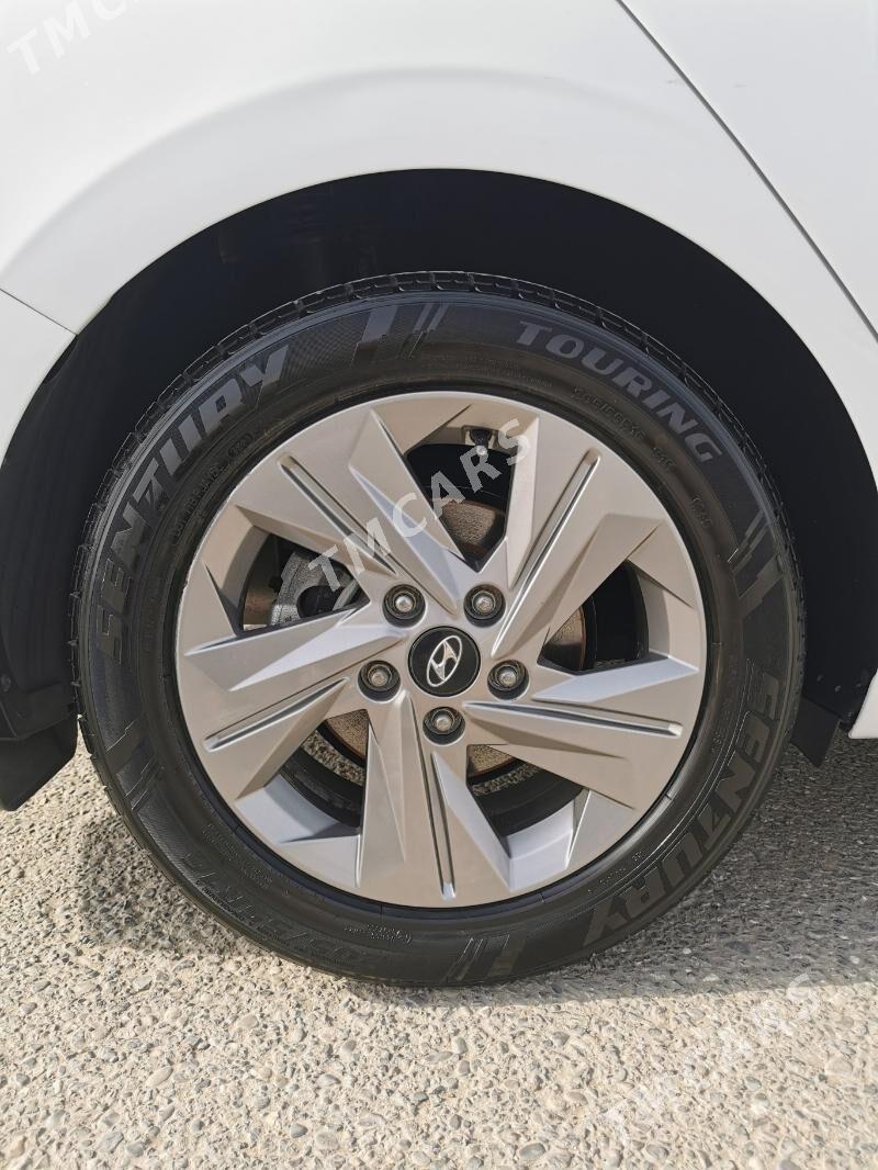Hyundai Elantra 2021 - 240 000 TMT - Ашхабад - img 9