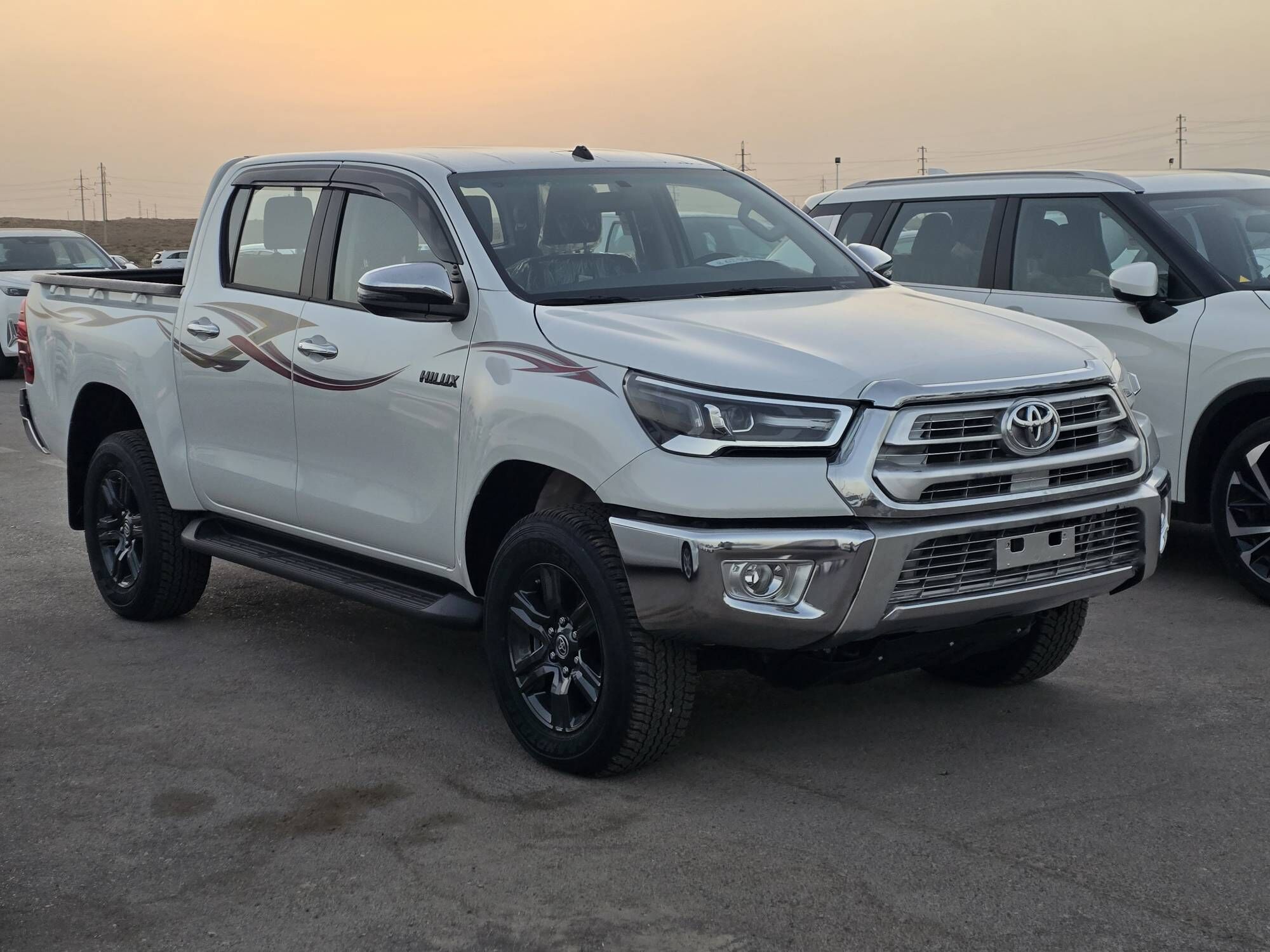 Toyota Hilux 2025 - 661 000 TMT - Ашхабад - img 2