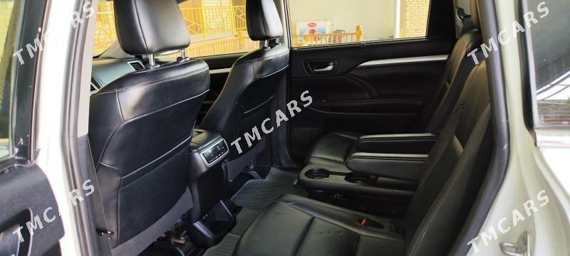 Toyota Highlander 2019 - 390 000 TMT - Мары - img 6