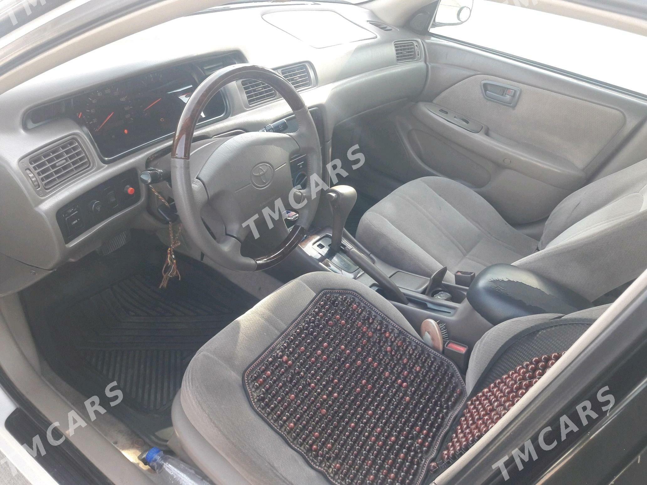 Toyota Camry 2001 - 130 000 TMT - Байрамали - img 4