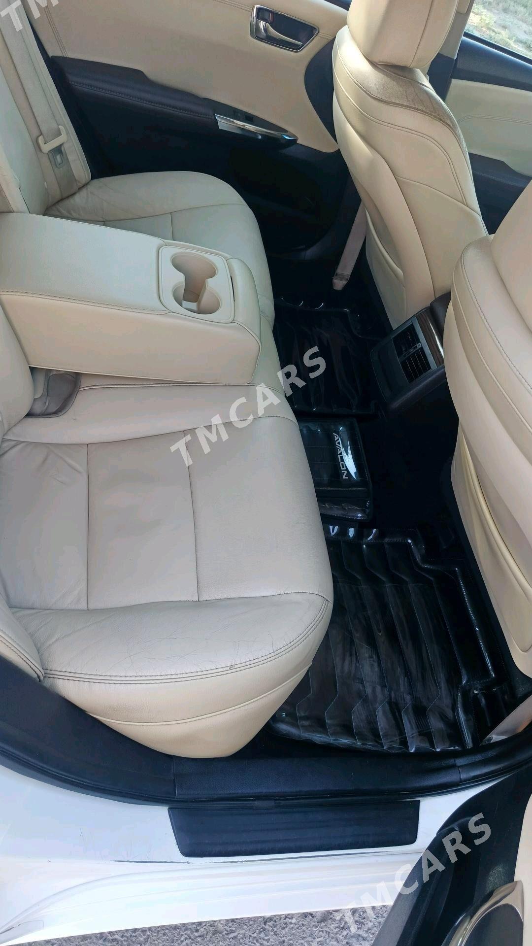 Toyota Avalon 2015 - 300 000 TMT - Дашогуз - img 4