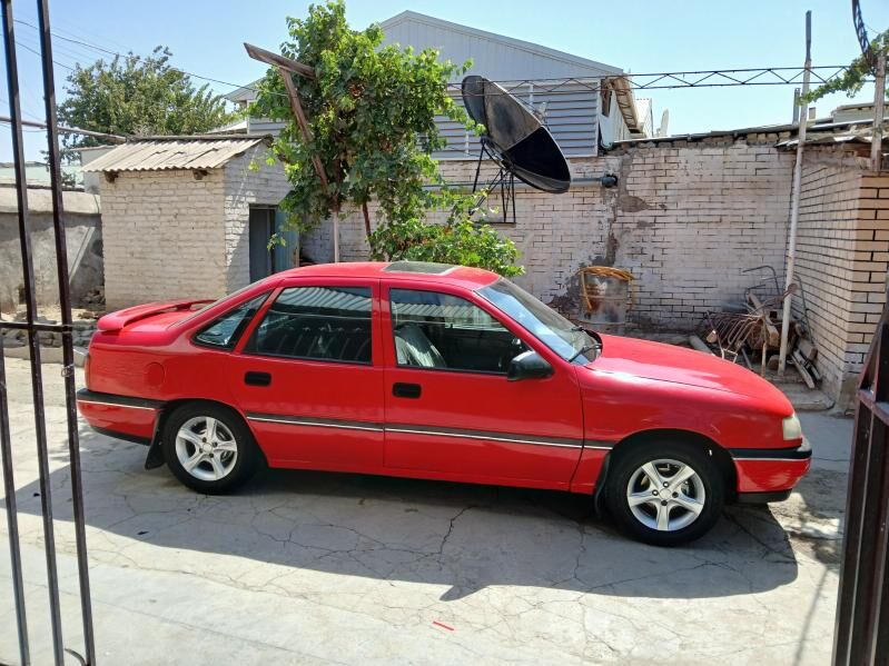 Opel Vectra 1991 - 35 000 TMT - Мары - img 5
