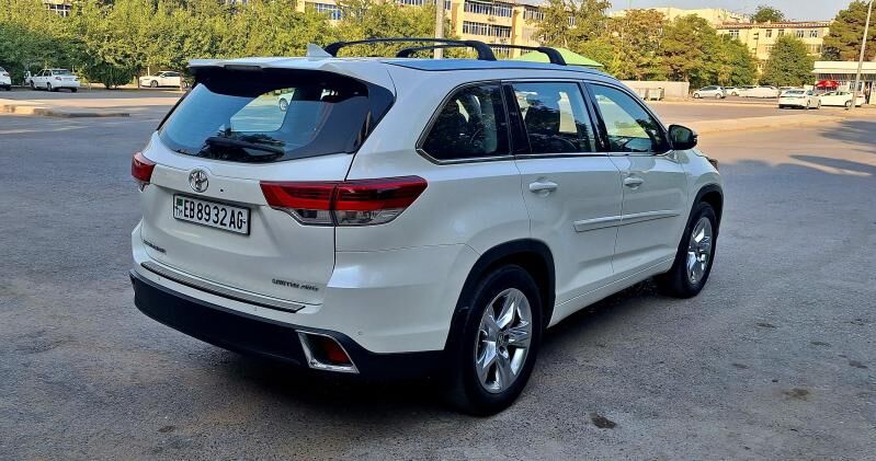 Toyota Highlander 2018 - 485 000 TMT - Ашхабад - img 8