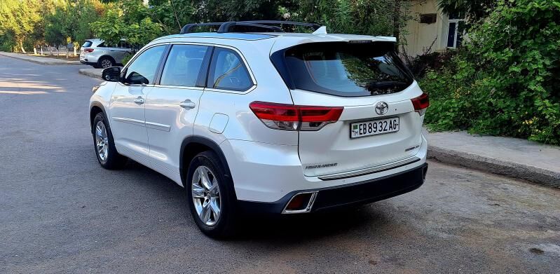 Toyota Highlander 2018 - 485 000 TMT - Ашхабад - img 7