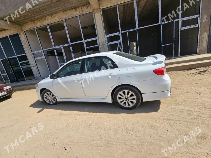 Toyota Corolla 2010 - 138 000 TMT - Мары - img 3