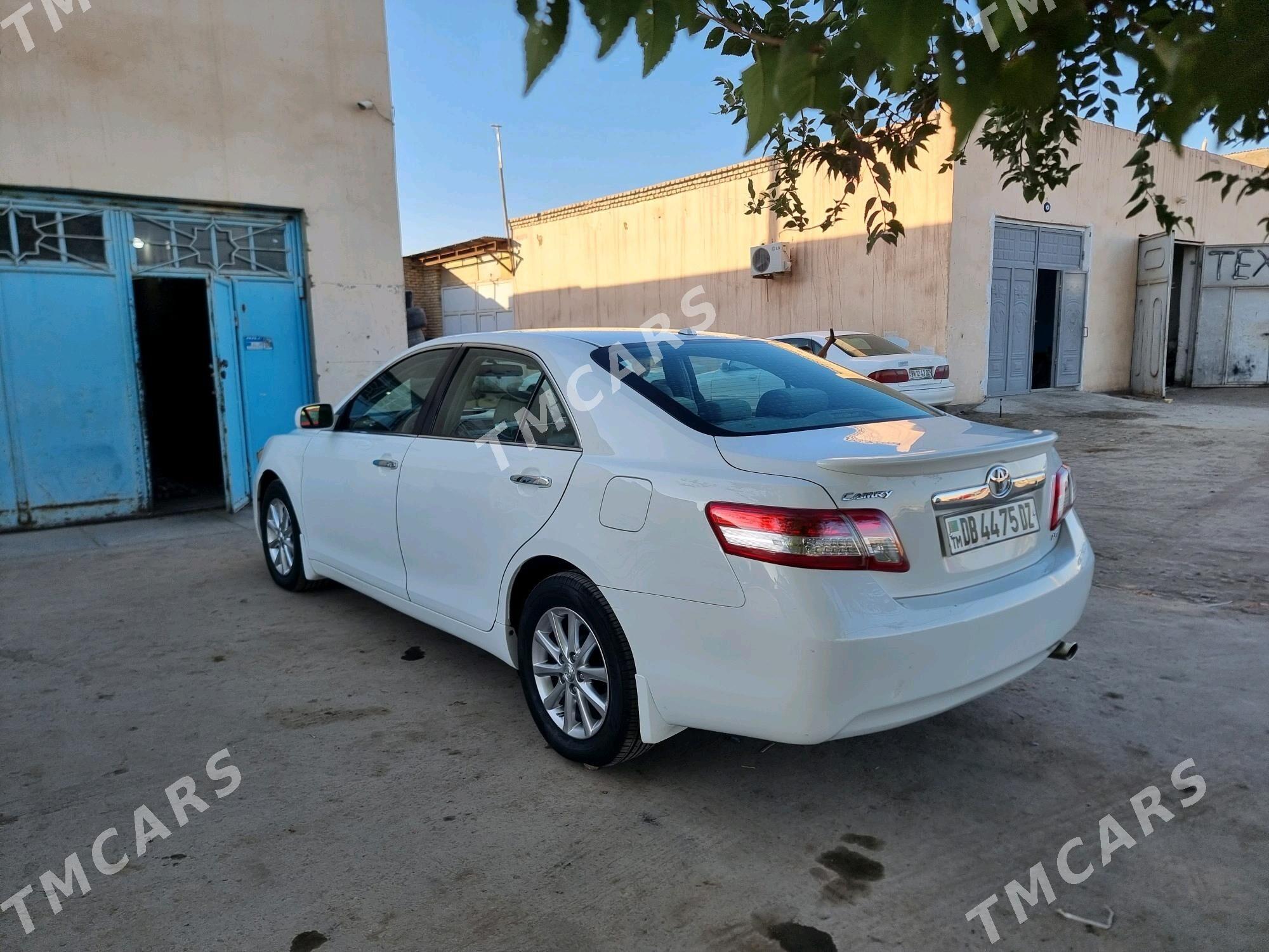 Toyota Camry 2011 - 225 000 TMT - Gubadag - img 1
