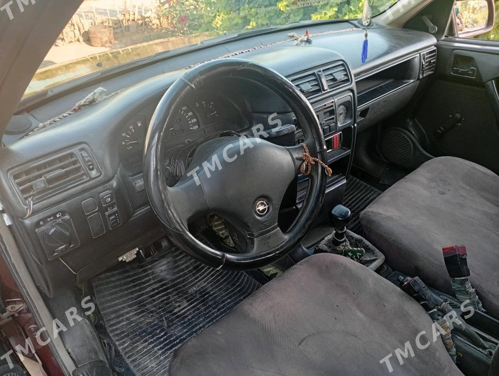 Opel Vectra 1992 - 30 000 TMT - Шабатский этрап - img 3