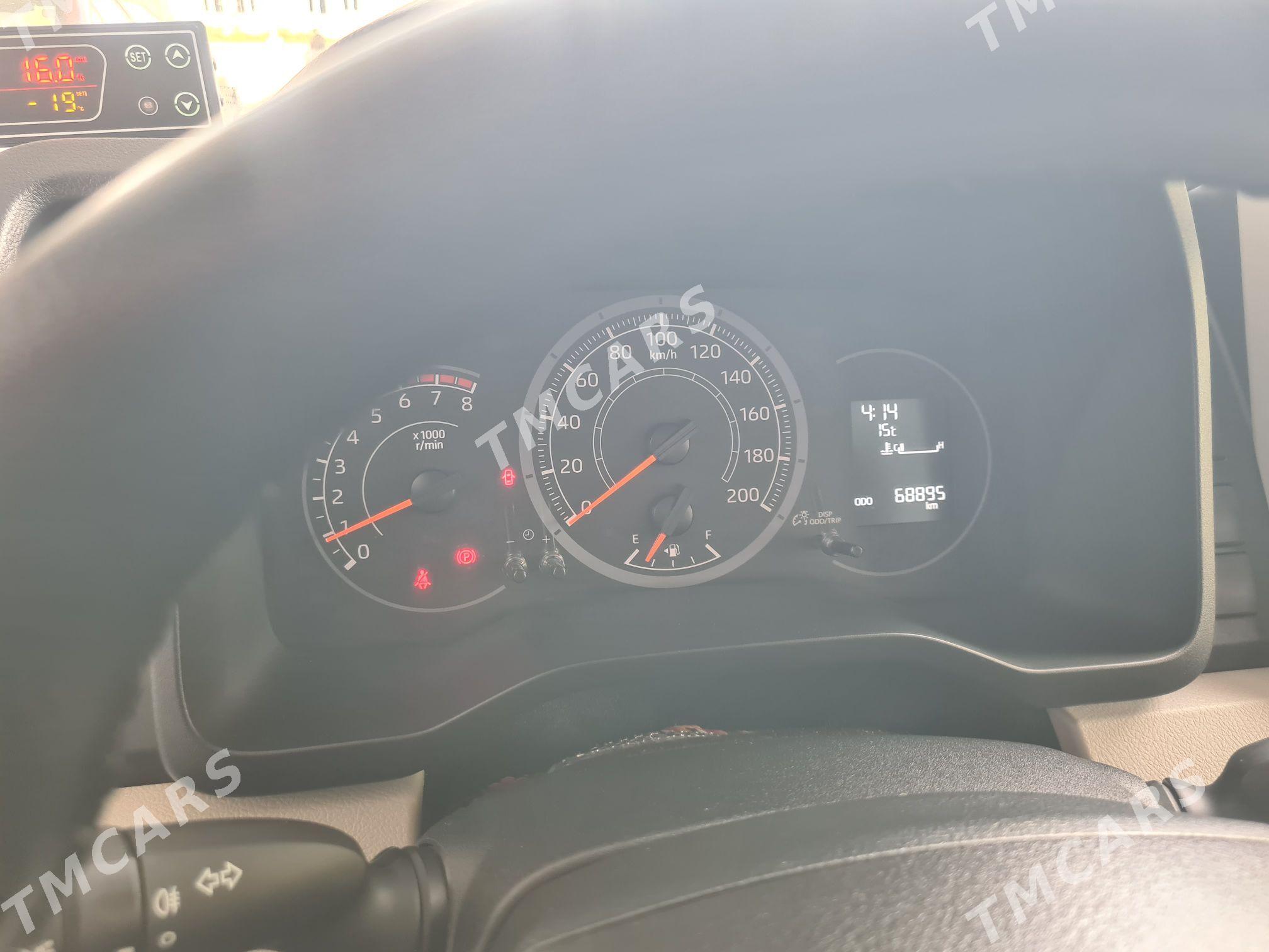 Toyota Hiace 2022 - 530 000 TMT - Türkmenabat - img 1