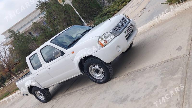 Nissan Navara 2011 - 128 000 TMT - Махтумкули - img 1