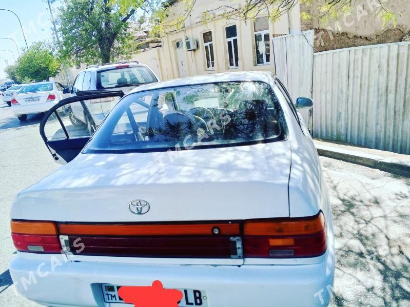 Toyota Corolla 1995 - 50 000 TMT - Туркменабат - img 2