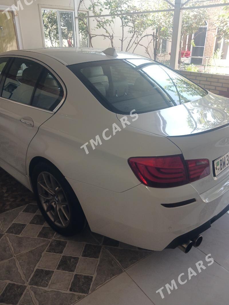 BMW F10 M5 2010 - 310 000 TMT - Türkmenabat - img 1