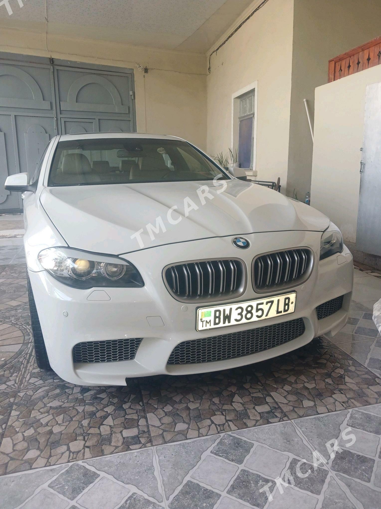 BMW F10 M5 2010 - 310 000 TMT - Türkmenabat - img 9