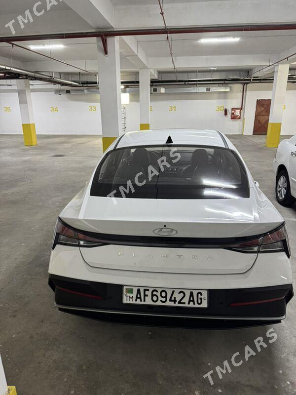 Hyundai Elantra 2024 - 250 000 TMT - Ашхабад - img 3