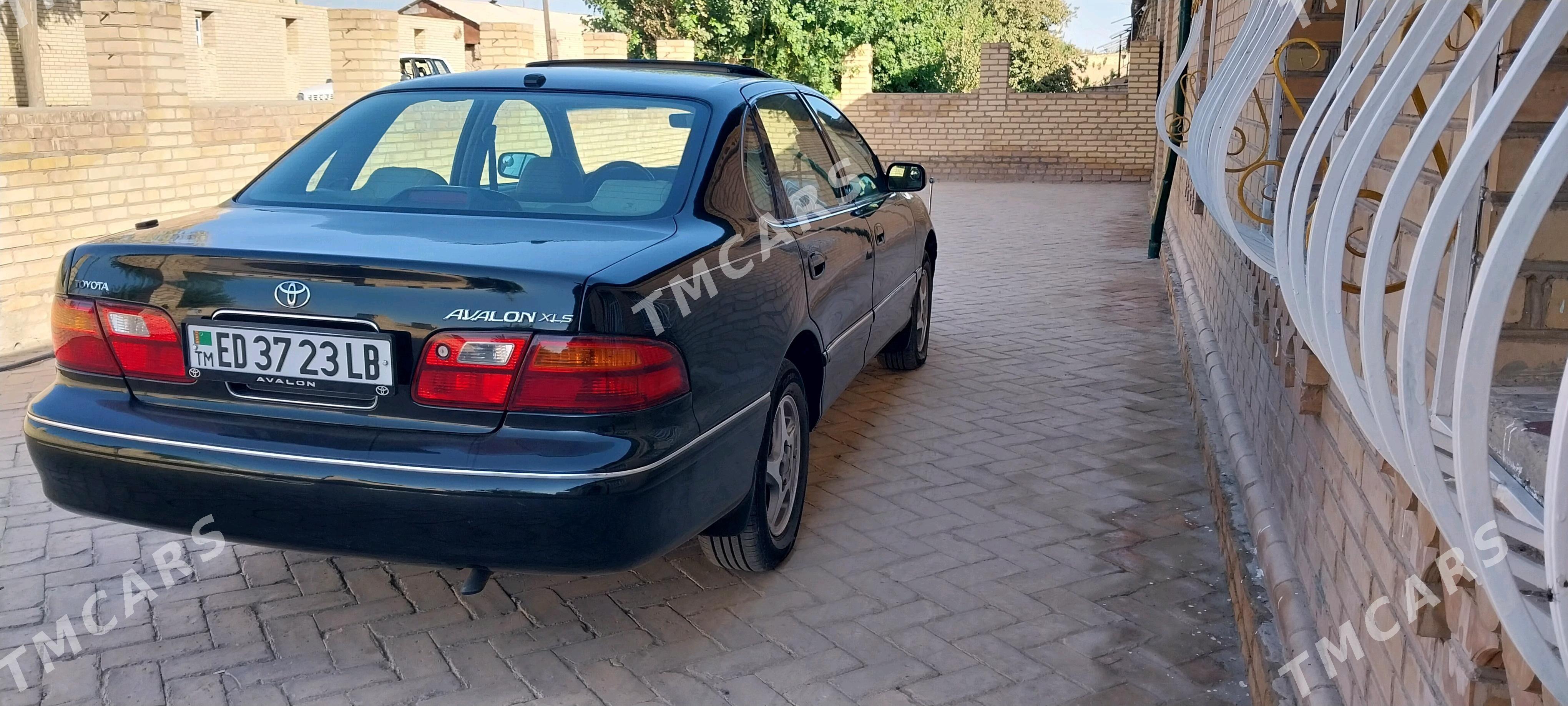 Toyota Avalon 1999 - 150 000 TMT - Halaç - img 3