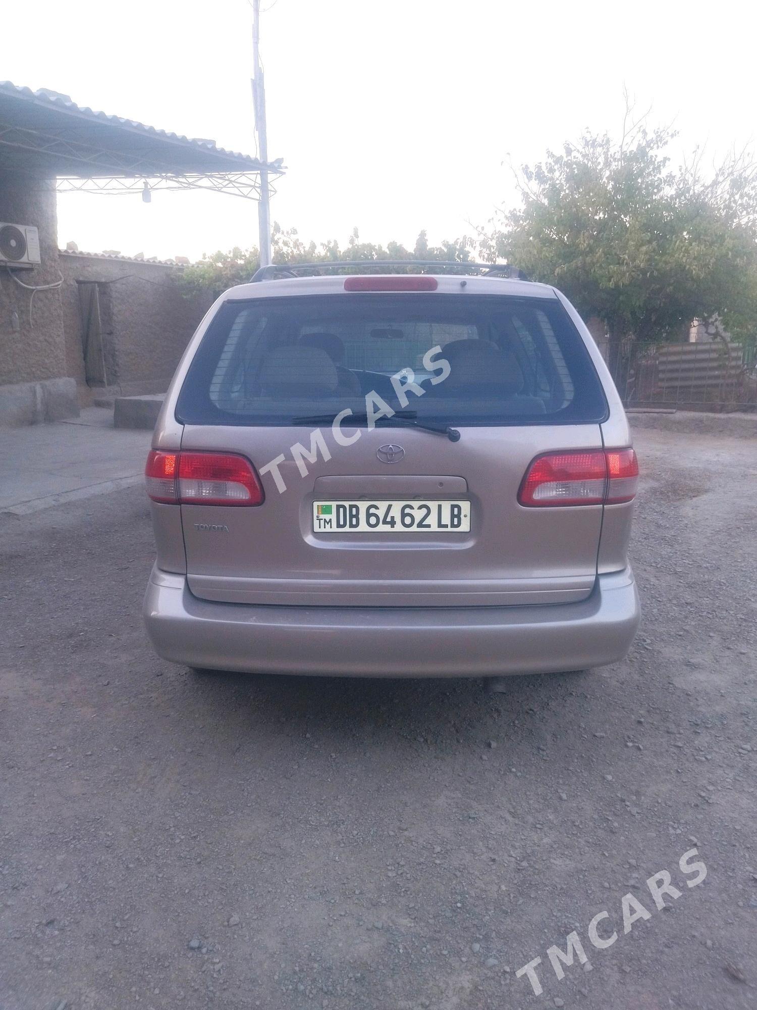 Toyota Sienna 2002 - 160 000 TMT - Койтендаг - img 9