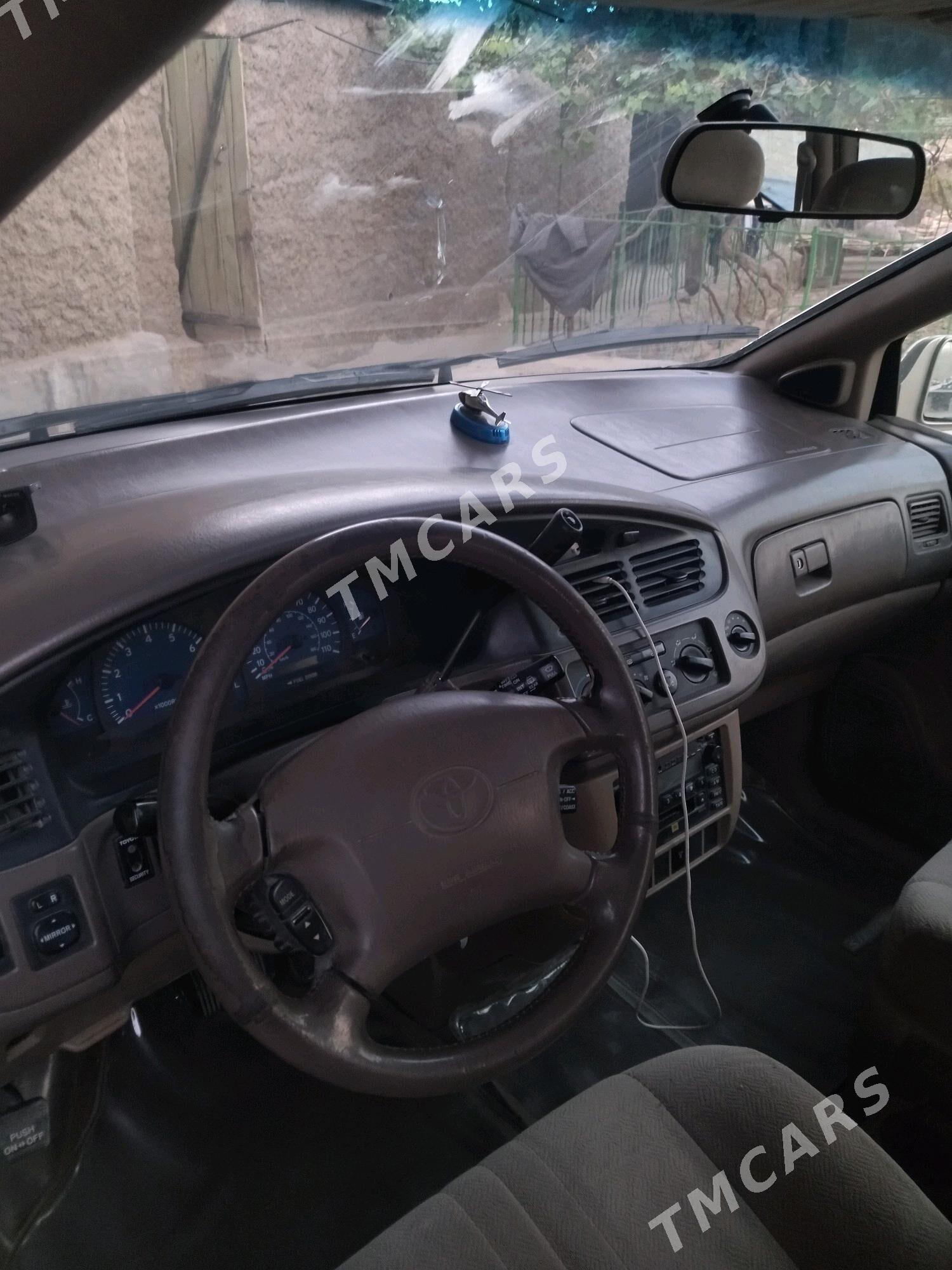 Toyota Sienna 2002 - 160 000 TMT - Койтендаг - img 10