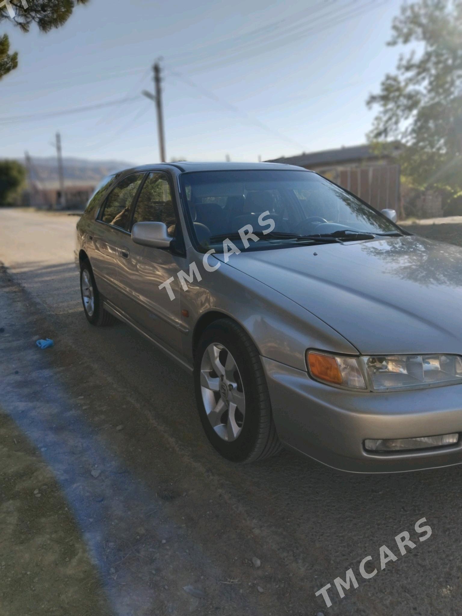Toyota Camry 1997 - 29 000 TMT - Яшлык - img 6