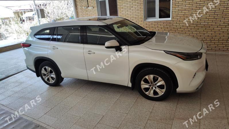 Toyota Highlander 2022 - 530 000 TMT - Байрамали - img 6