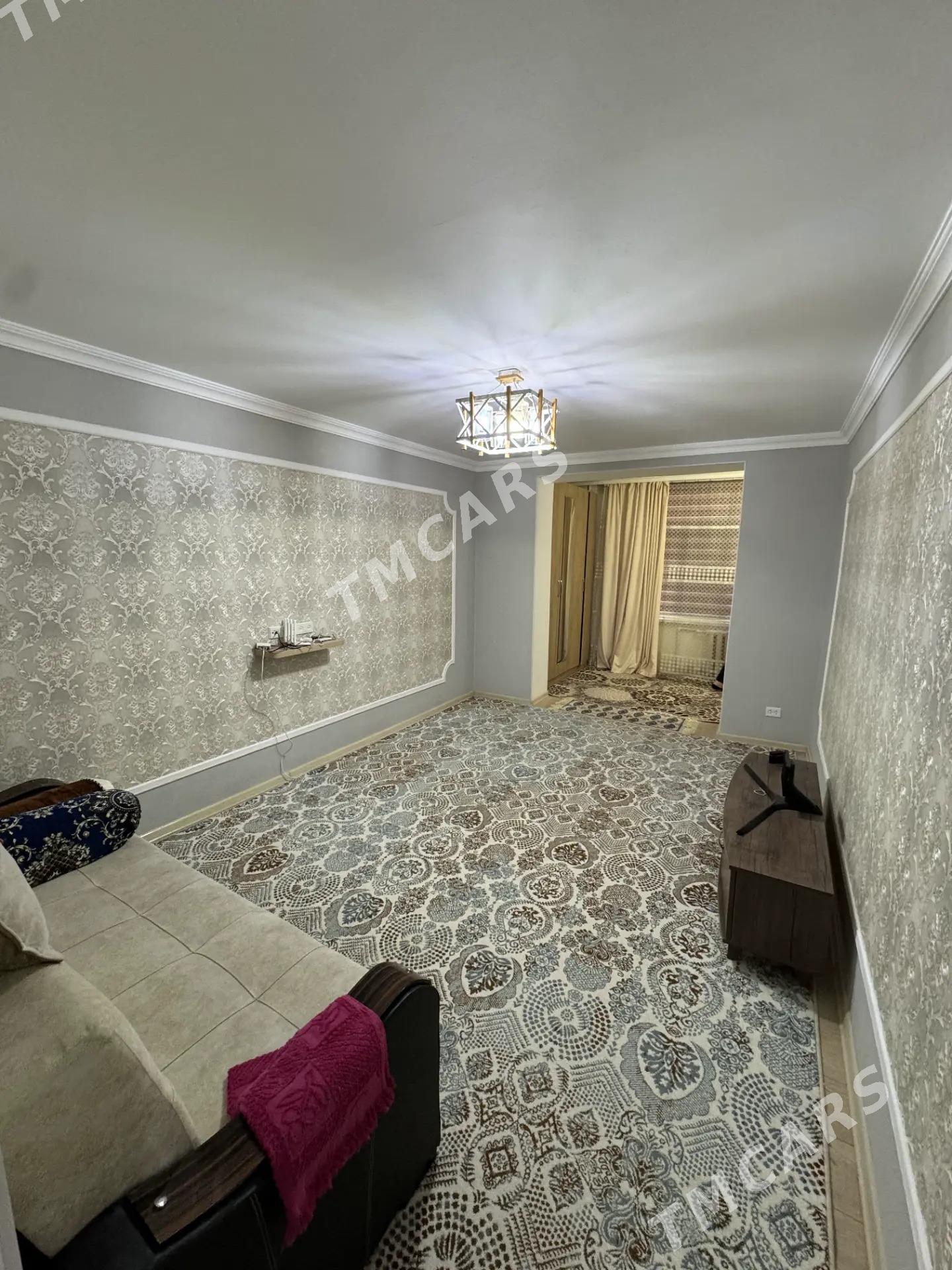3 KOM 3 ETAJ 4 MIKR 64M² - 4 мкр - img 2