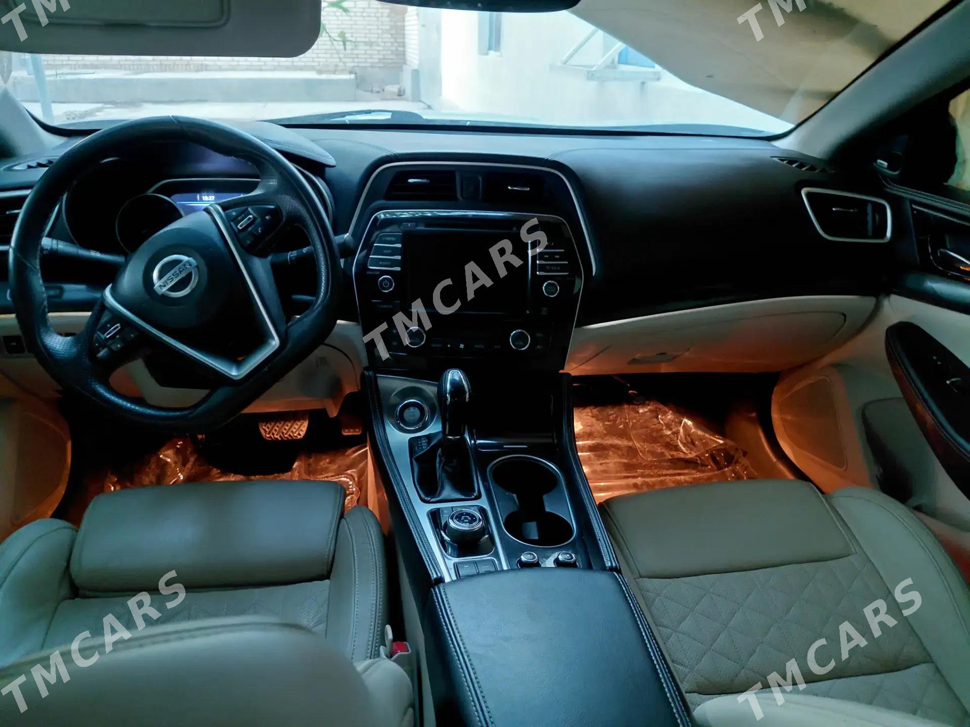 Nissan Navara 2022 - 300 000 TMT - Köýtendag - img 4