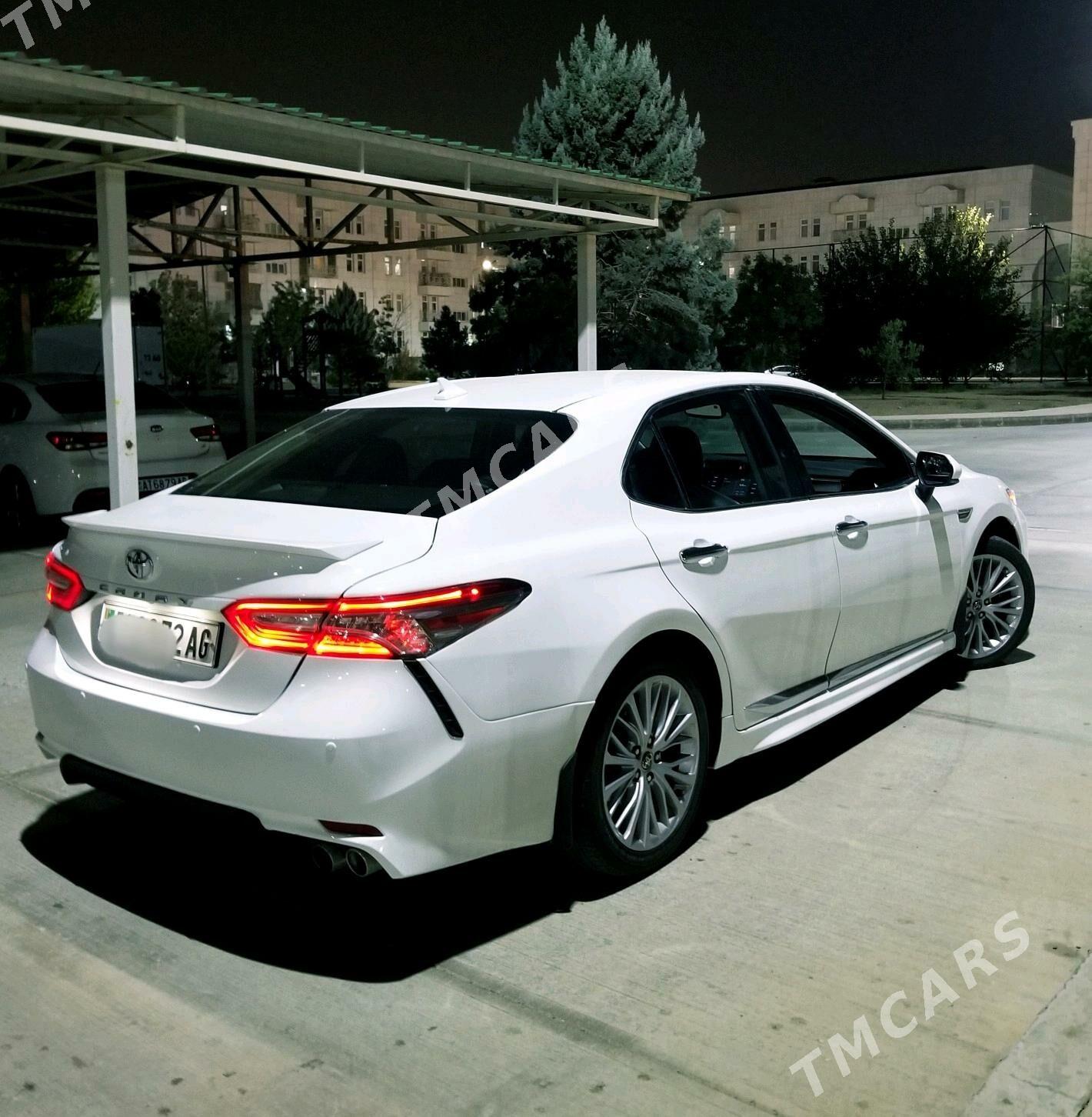 Toyota Camry 2018 - 245 000 TMT - Aşgabat - img 4