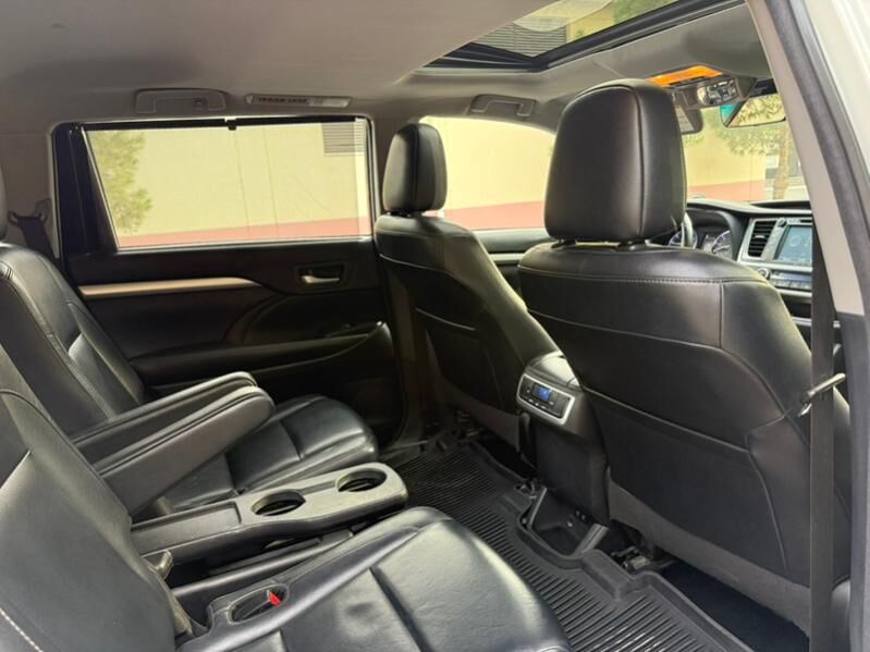 Toyota Highlander 2018 - 364 000 TMT - Ашхабад - img 8