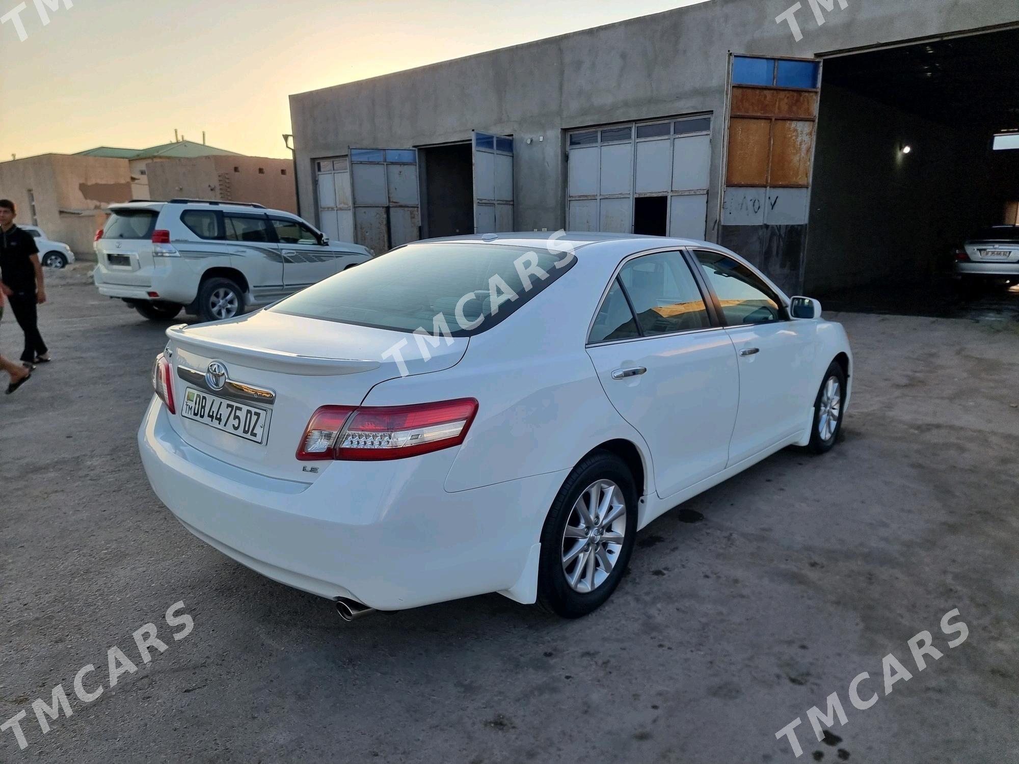 Toyota Camry 2011 - 225 000 TMT - Gubadag - img 5