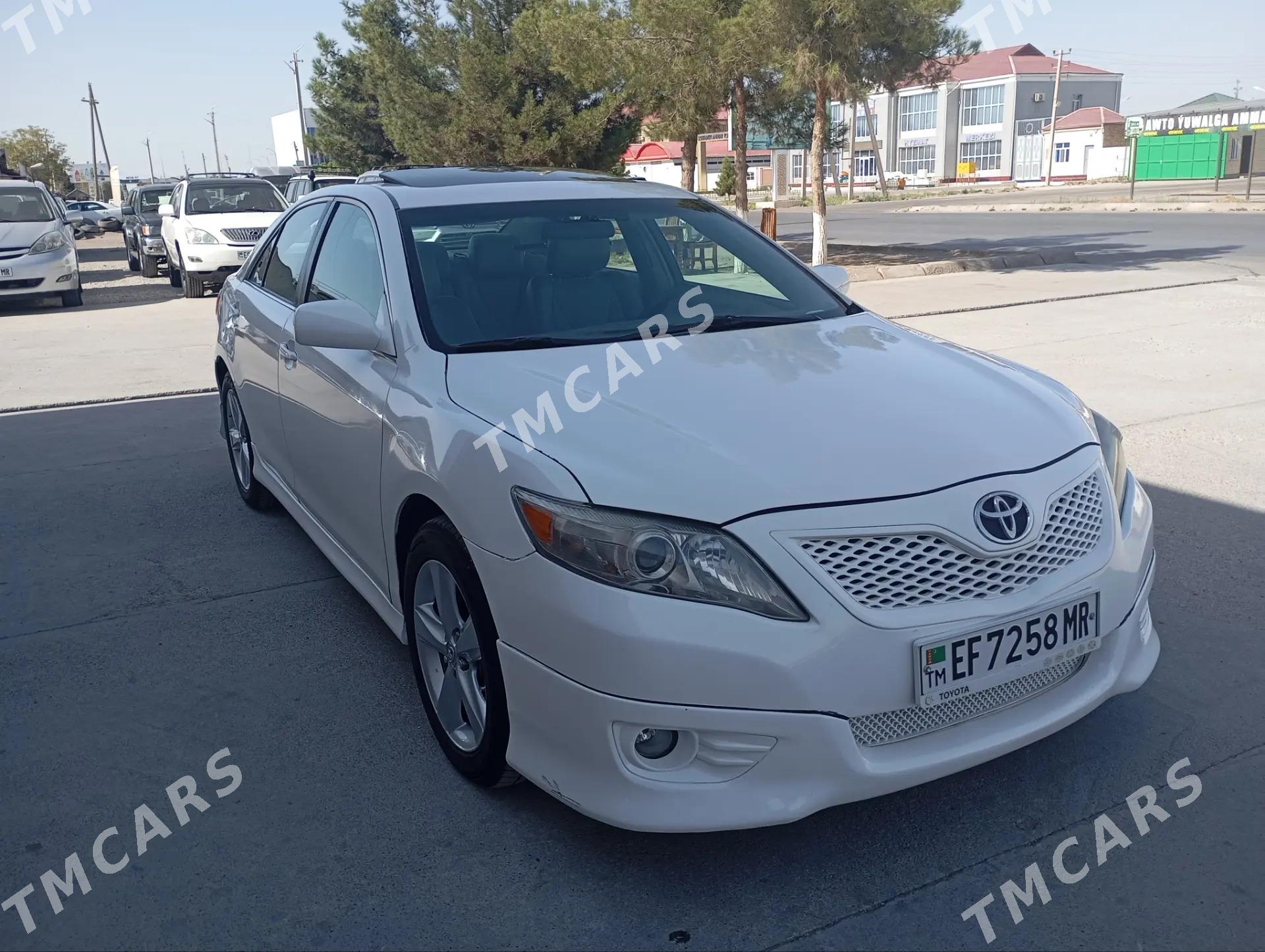 Toyota Camry 2011 - 180 000 TMT - Мары - img 6